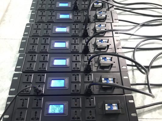 Thanh Nguồn Rack PDU 6 Ổ Cắm Đa Năng